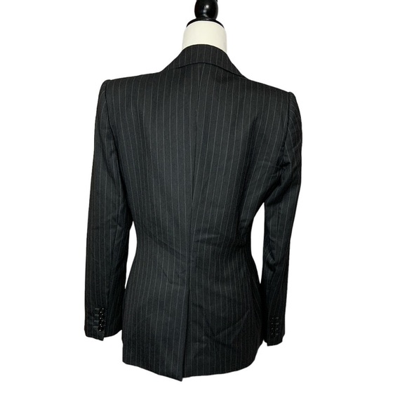 dolce & Gabbana Women pinstripe slim-cut buttoned blazer - Picture 5 of 14